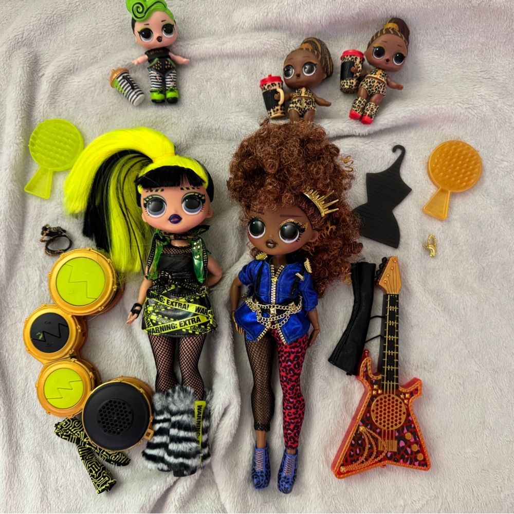 L.O.L. Surprise! Rock Star Dolls with Yellow and Blue Accents